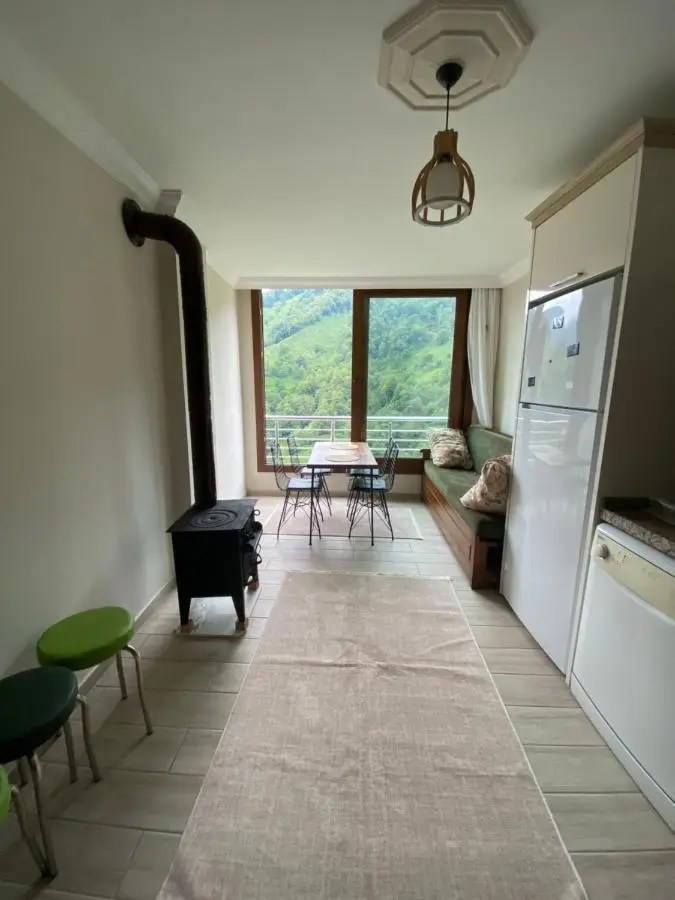 Komilo Homes - Functional Modern Suite