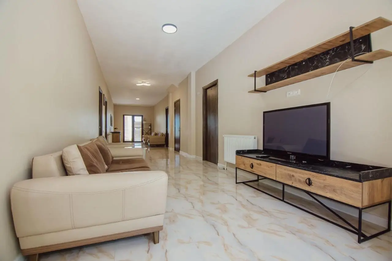 Villa Lile