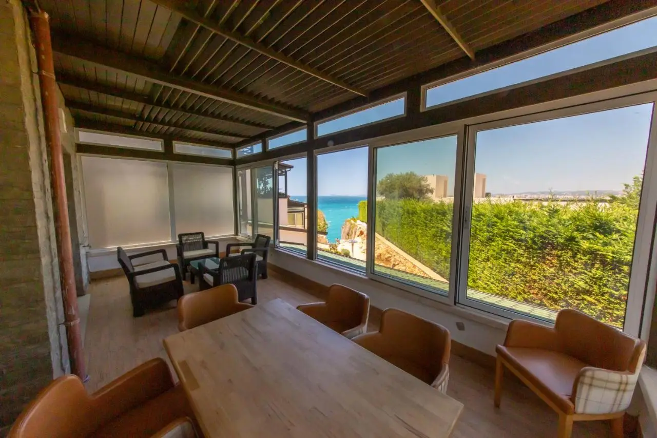 Luxury Villa 4