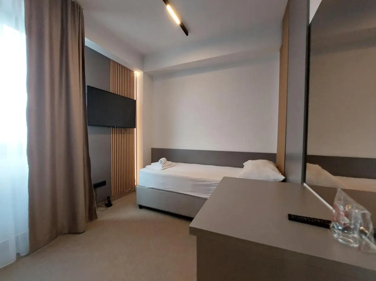 Hotel Almanas