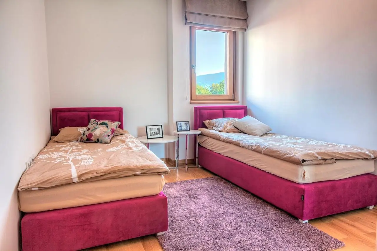 VIP Apartments