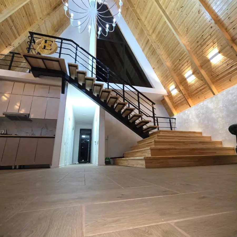 ES Dream A-Frame Cabin