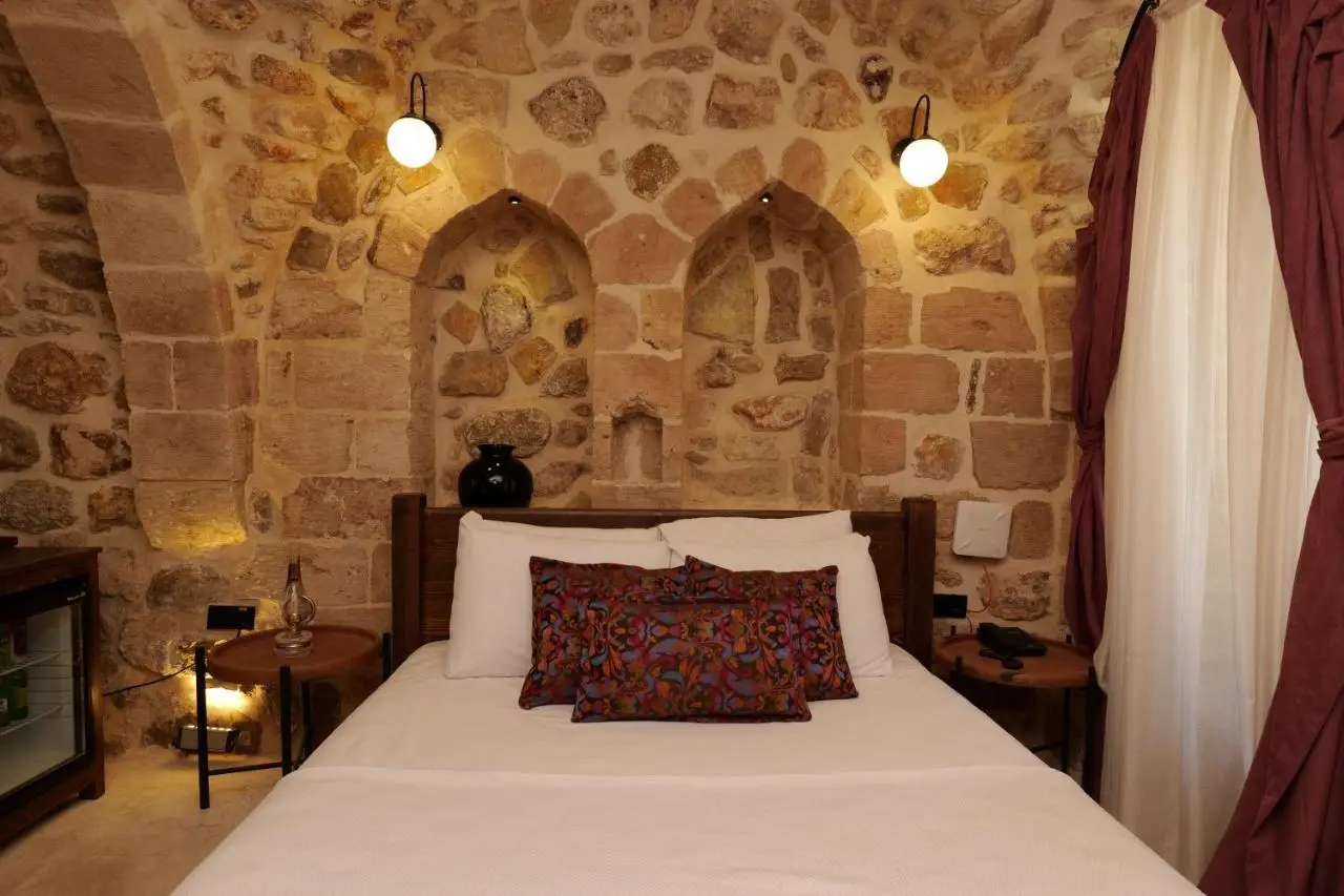 Mezova Otel