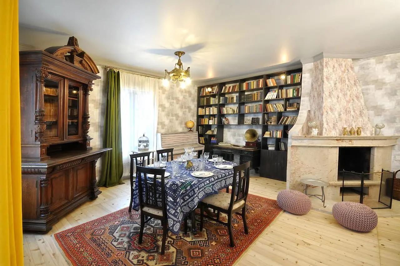 BFG Suites Leselidze