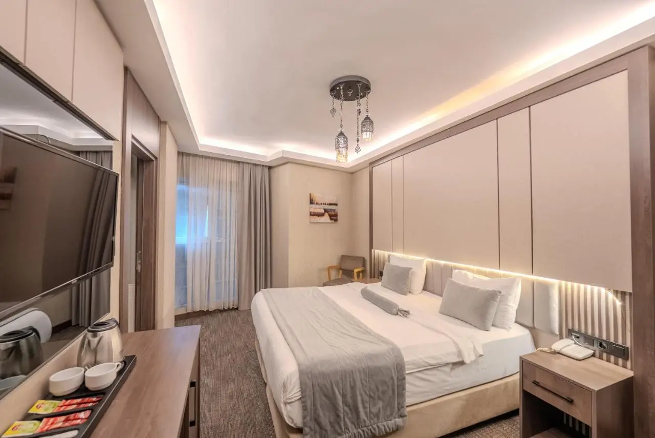 BEST GARDEN HOTEL