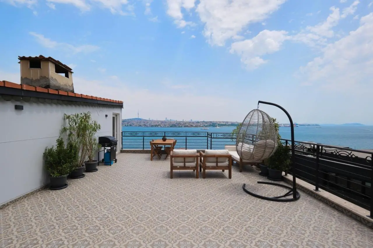Modern Bosphorus View Apartments