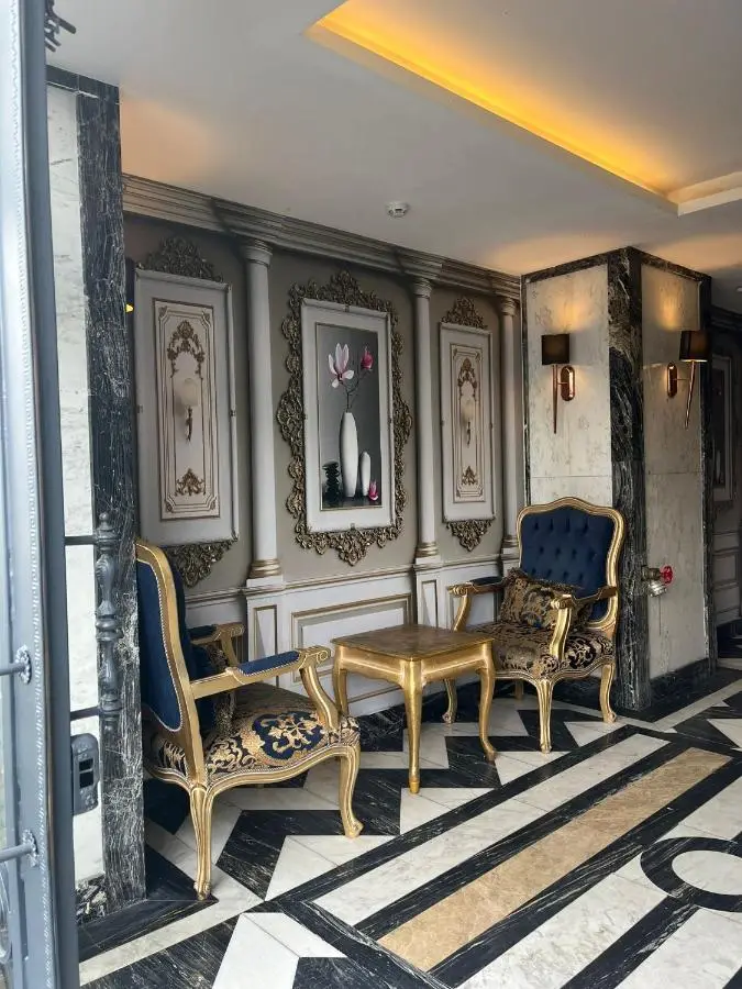 Cetin Port Hotel