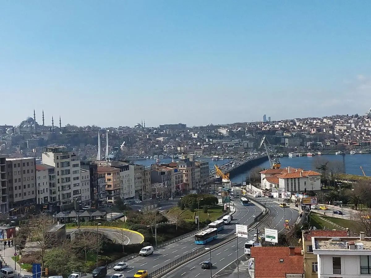 Grand Halic Goldenhorn