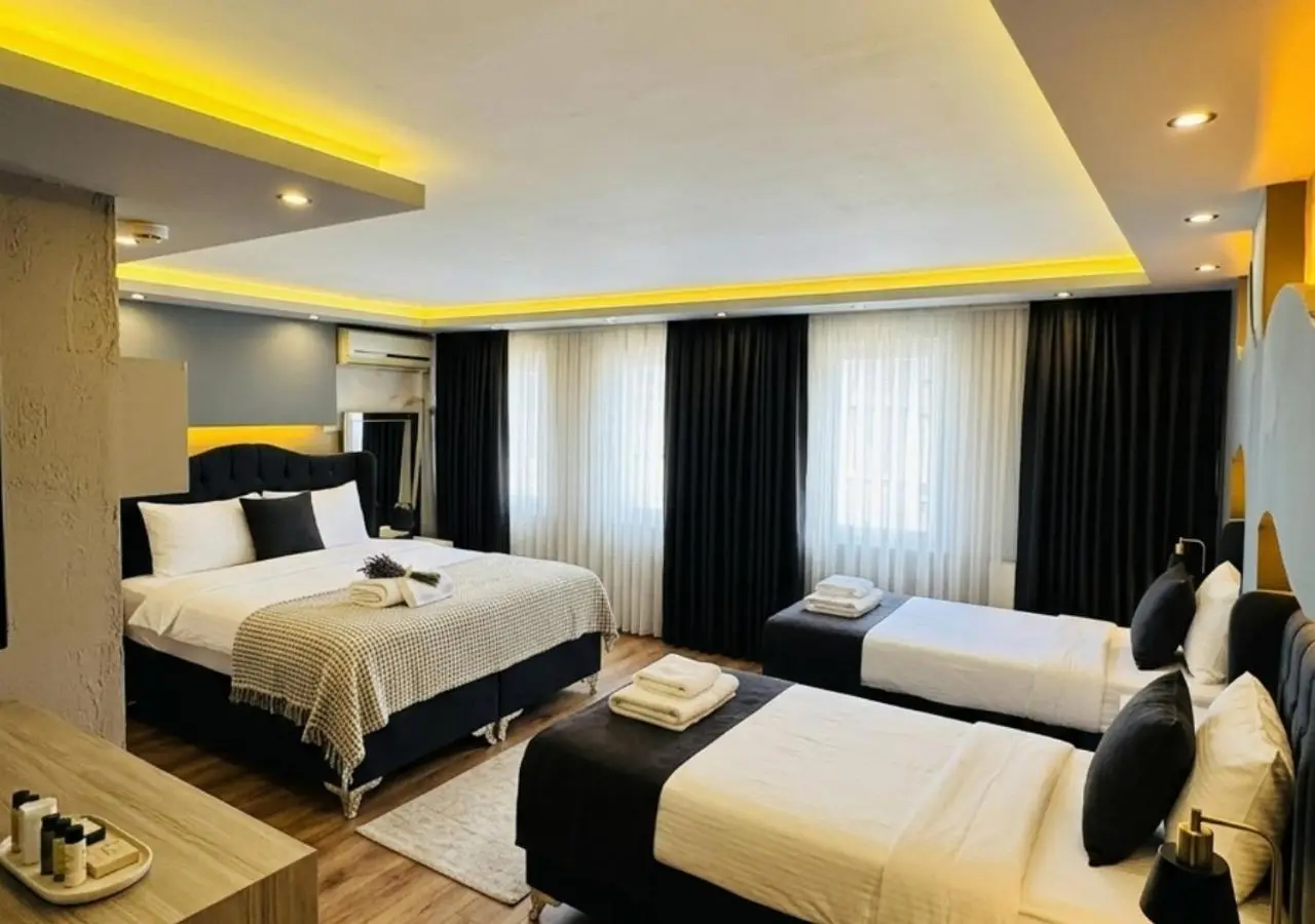 elisa hotel
