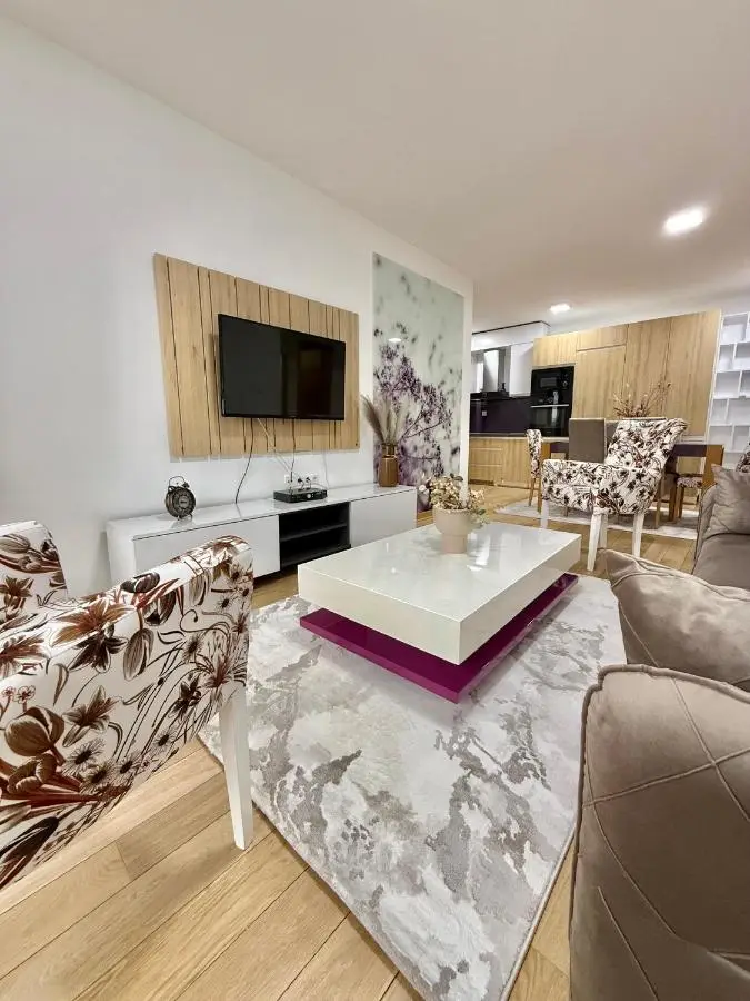 VIP Superior Apartments