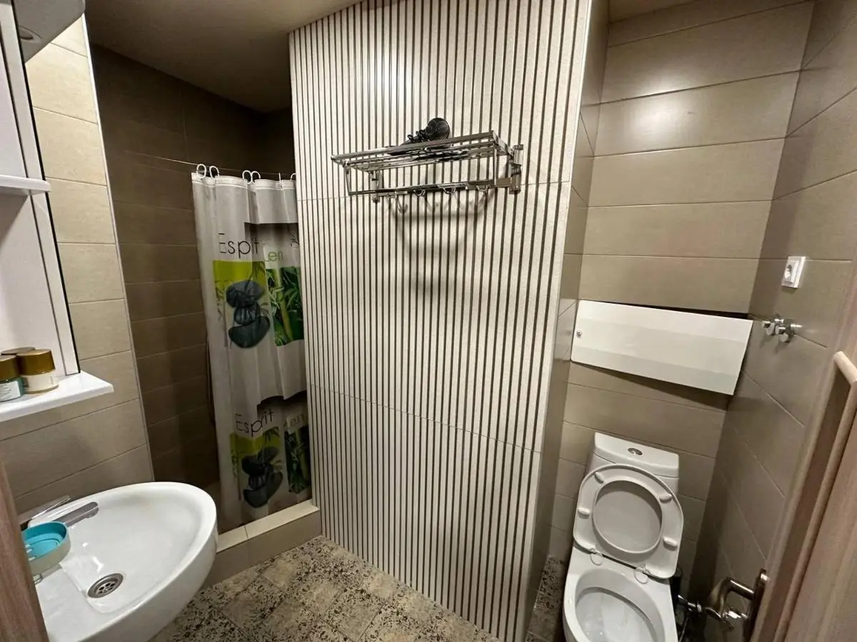 5 Rooms near 300 Aragveli metro station