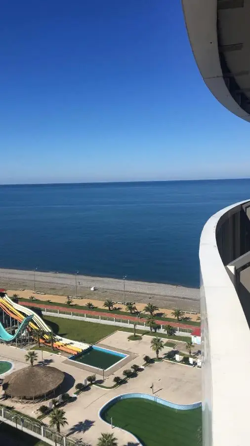 D&D Sea View First Line Apartments