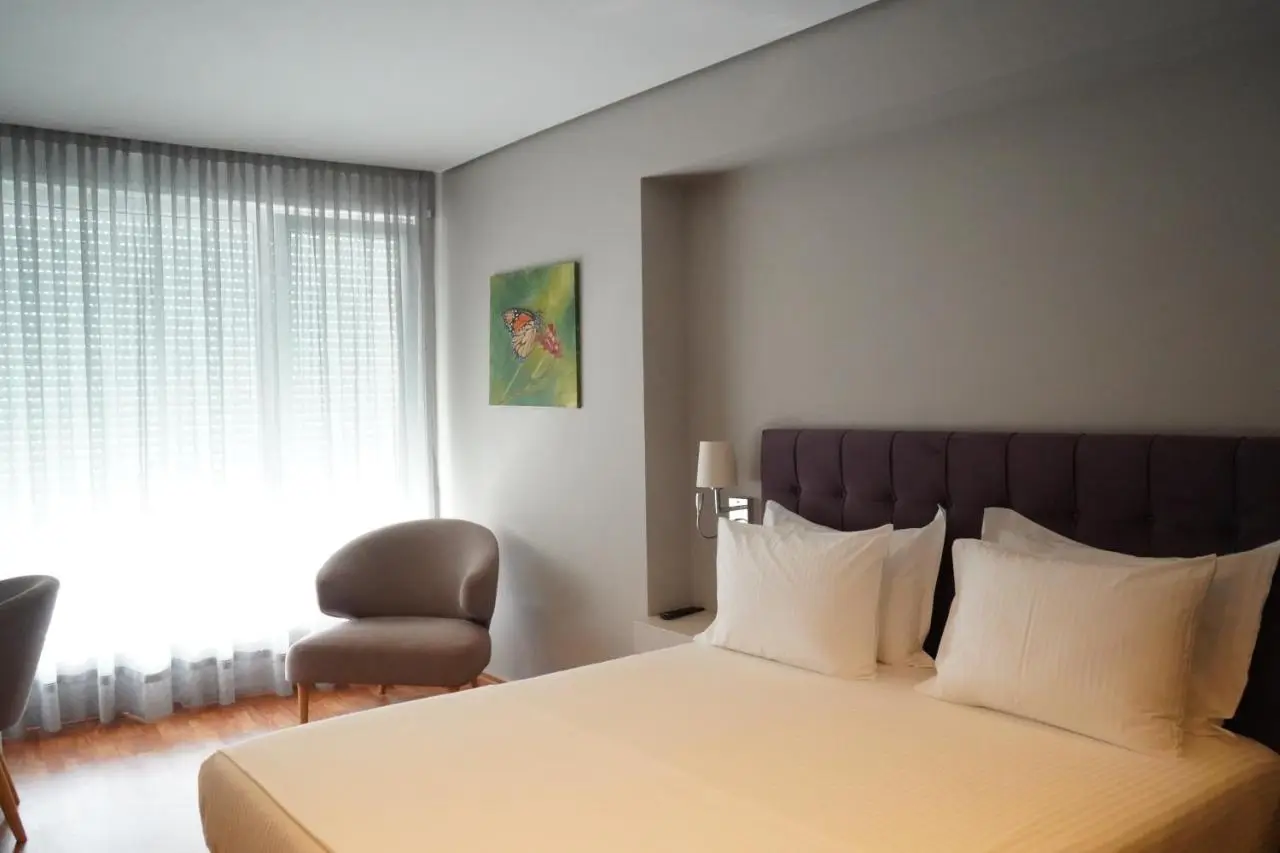 Bougainville Bay Hotel