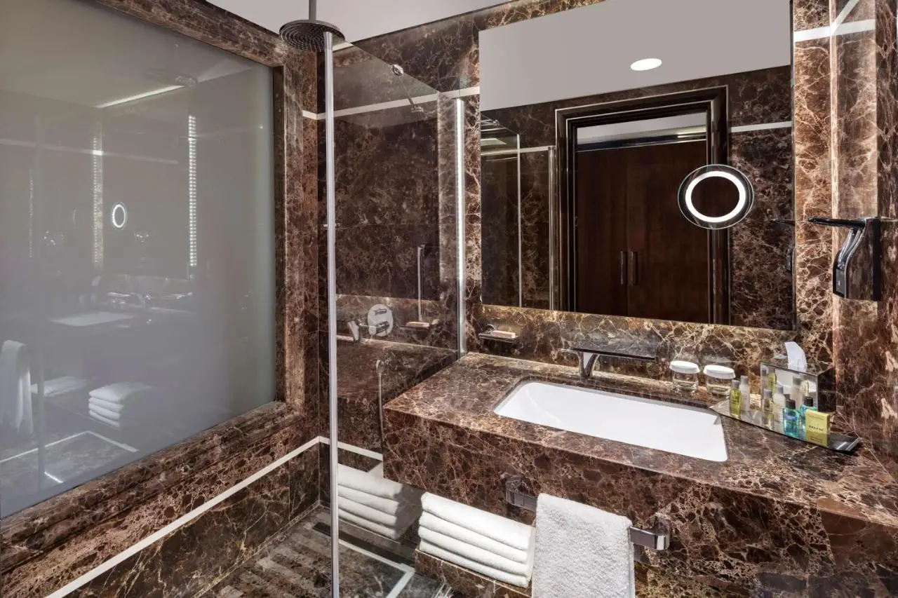 DoubleTree by Hilton Istanbul Gayrettepe