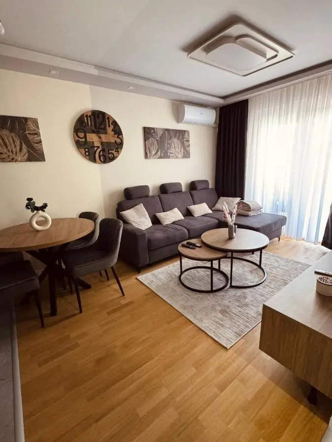 Feel apartments