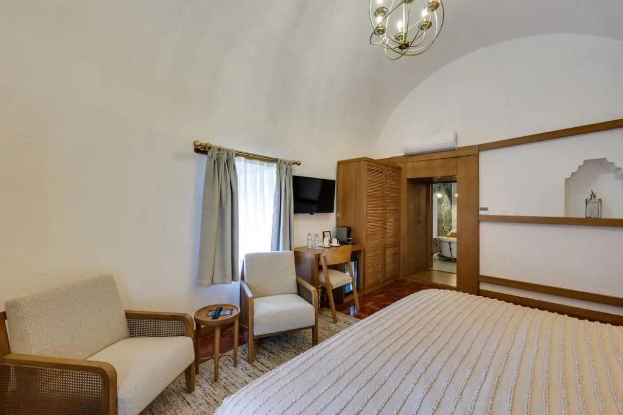 Silk Road Museum Hotel