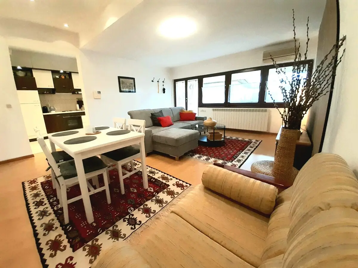 Chic apartment in Baščaršija + Parking & Garden