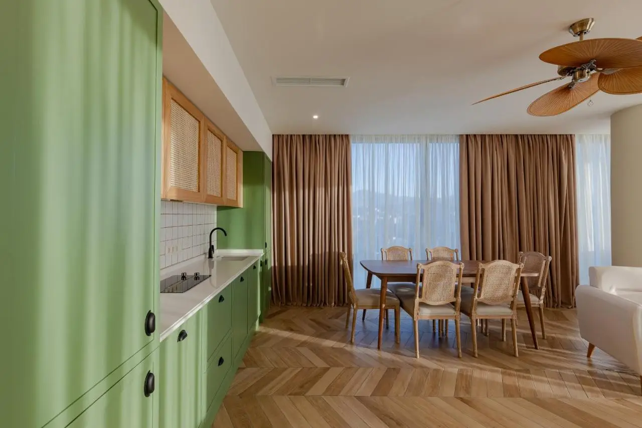 MiraMar Luxury Residences