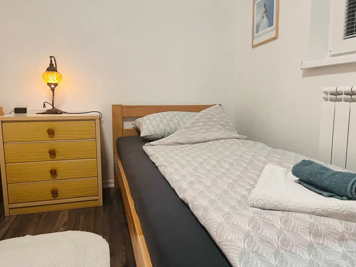 Big room(2beds), balcony,Wi-Fi & parking