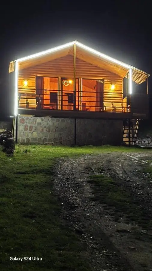 Elia Hut Kazbegi