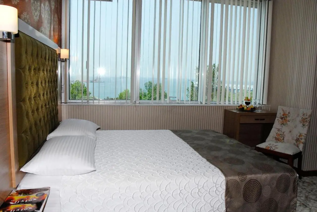Lounge Hotel