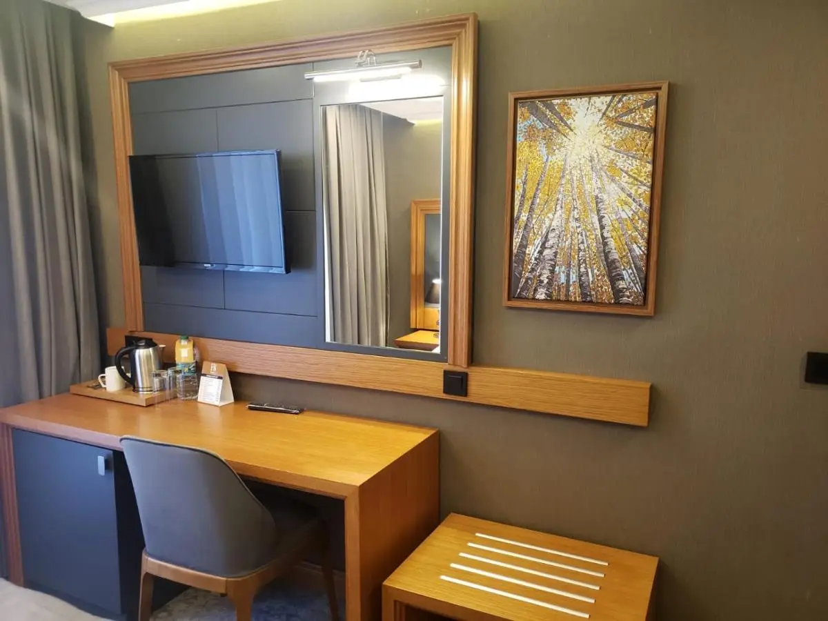 FOUR SEVEN HOTEL