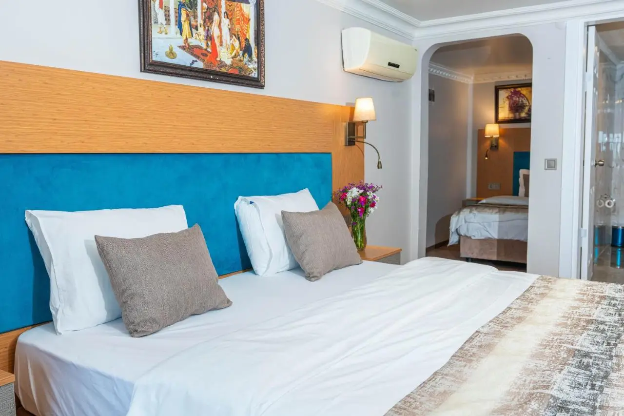 Seatanbul Hotel