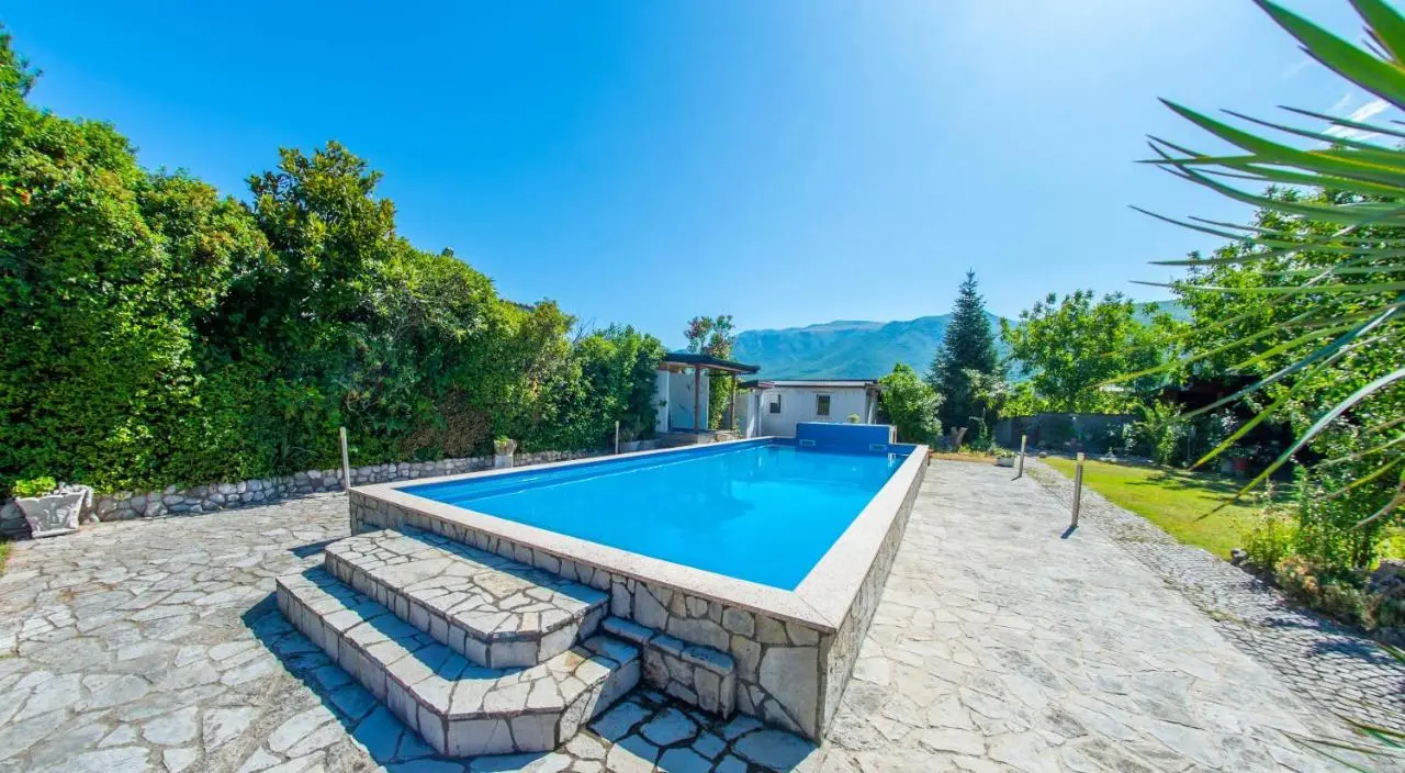 Villa Laura