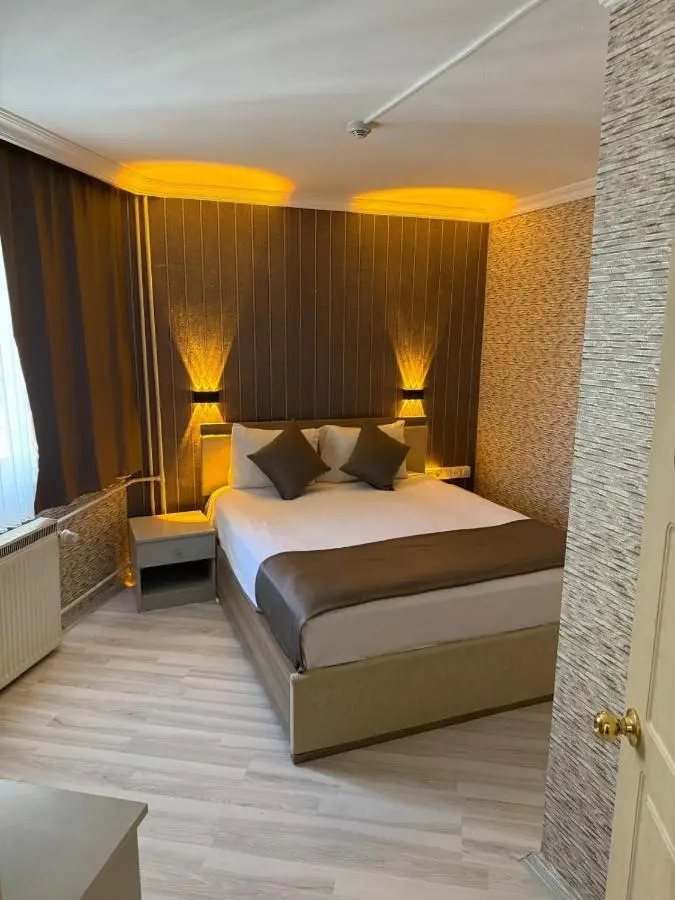 Artan Hotel