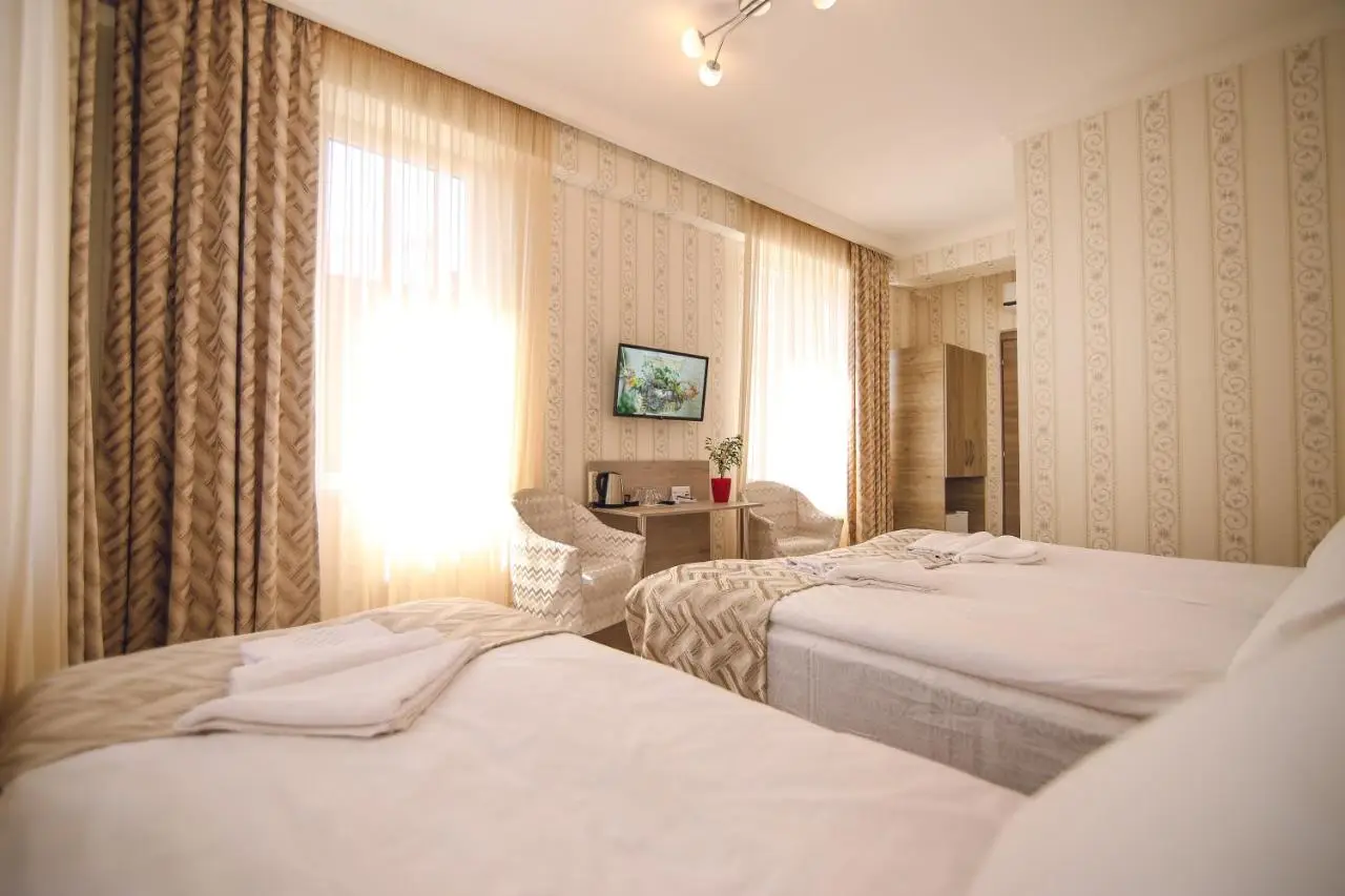 Hotel Kera