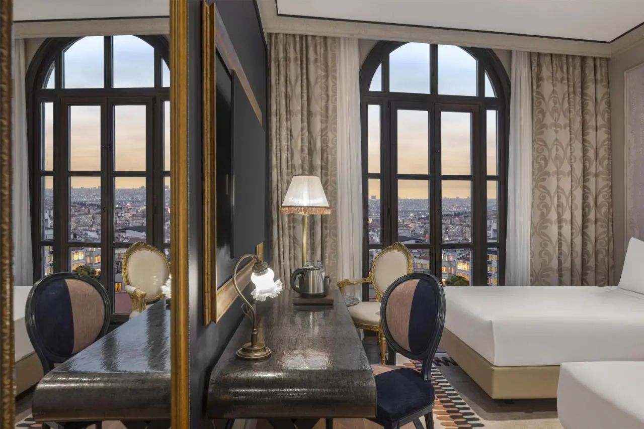 Palazzo Donizetti Istanbul, Tapestry Collection by Hilton