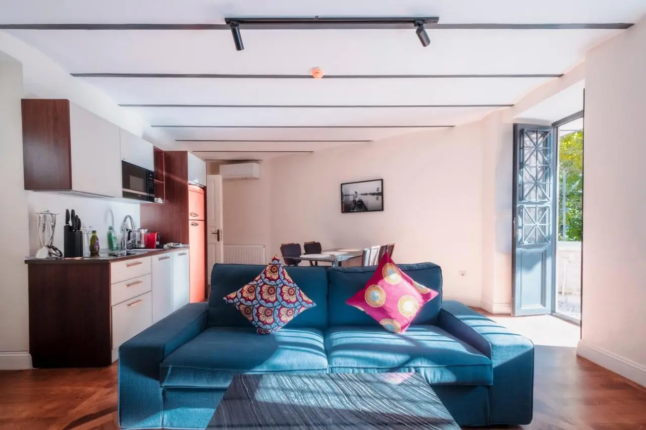 Homie Suites - Turna Residences in Cihangir