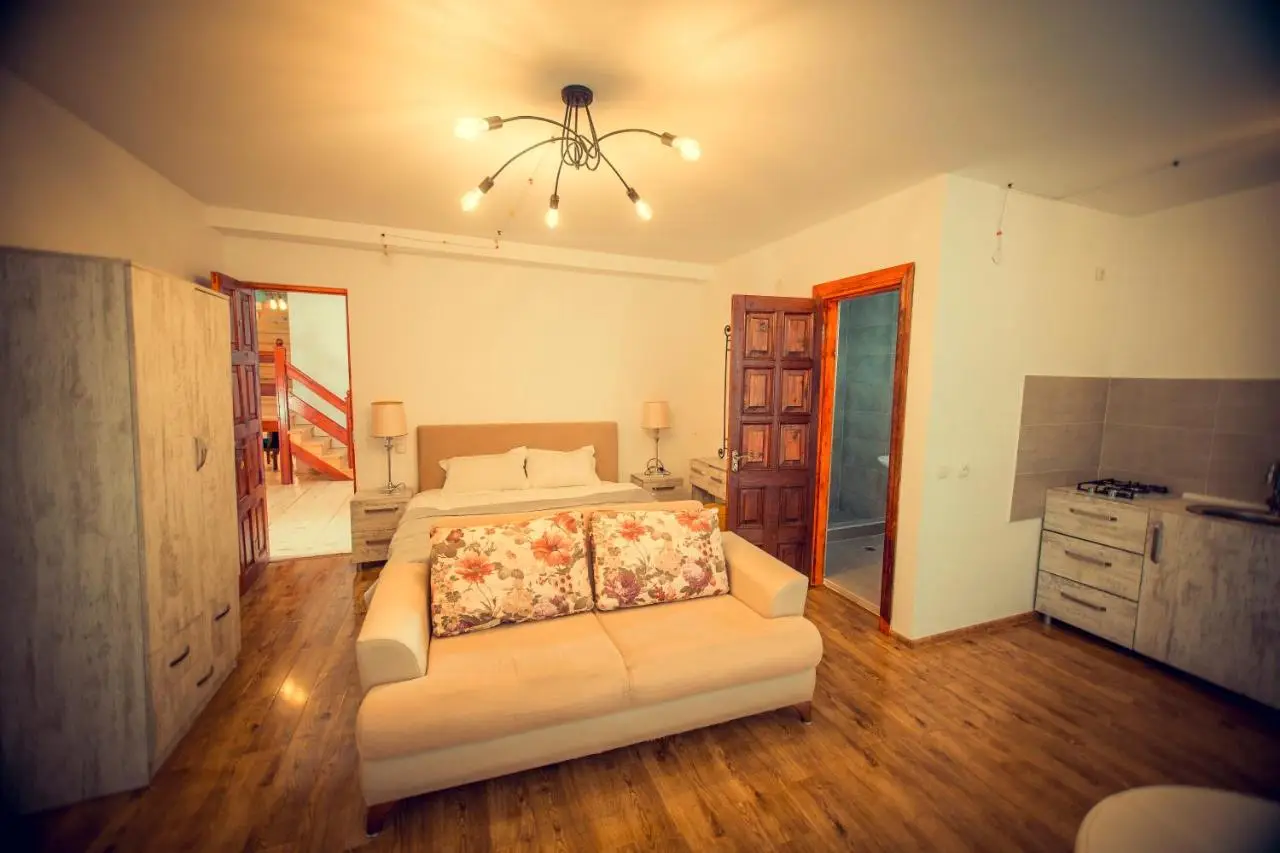 Boutique Hotel Shale