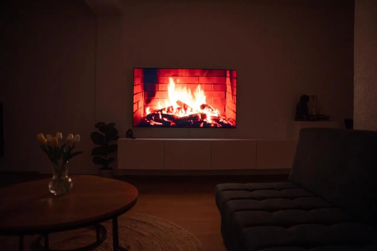 Apartment Friday