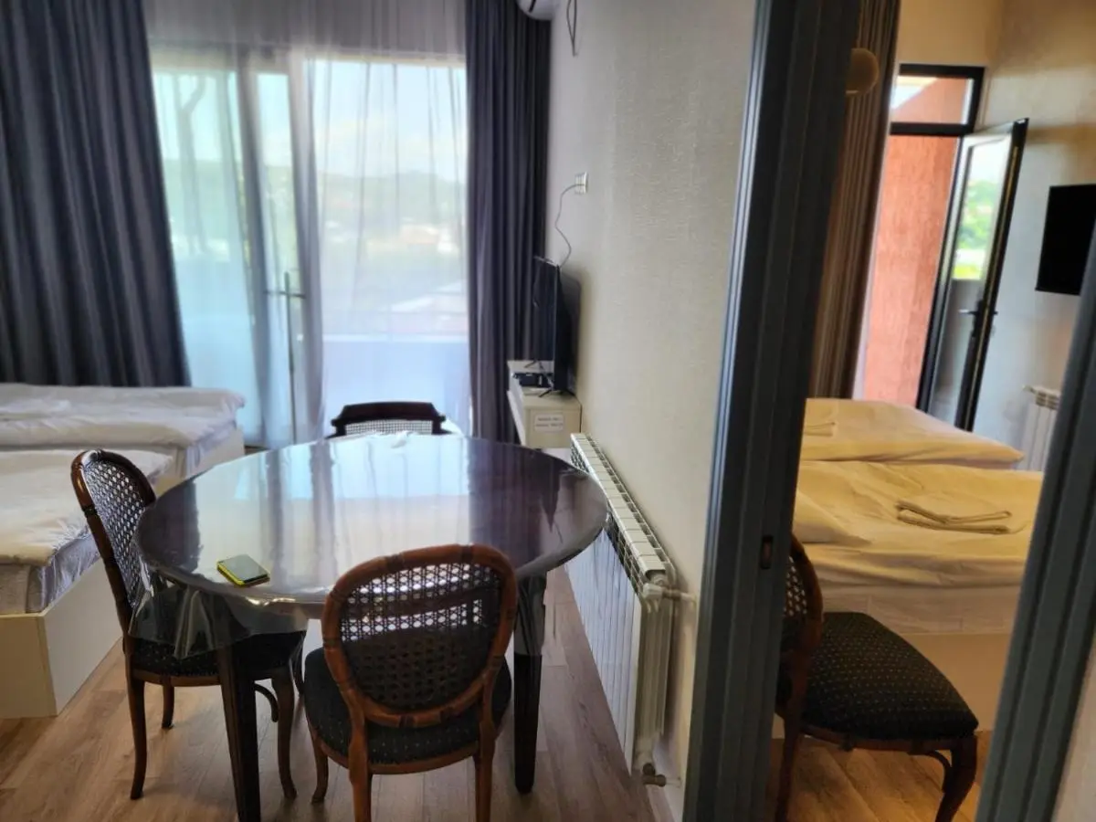 Seventh Floor Apartment