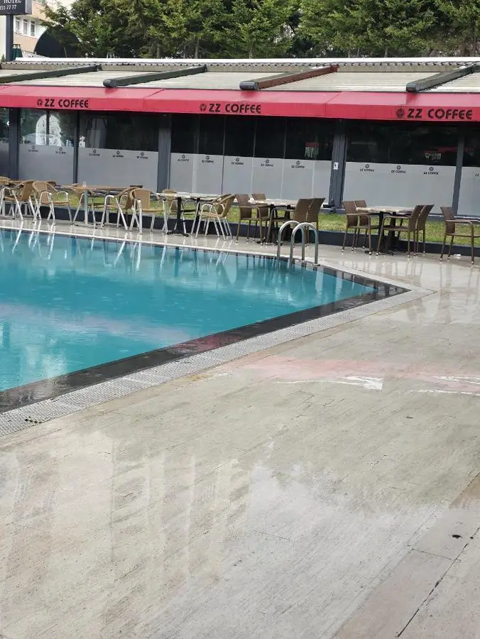 Gardan Hotel