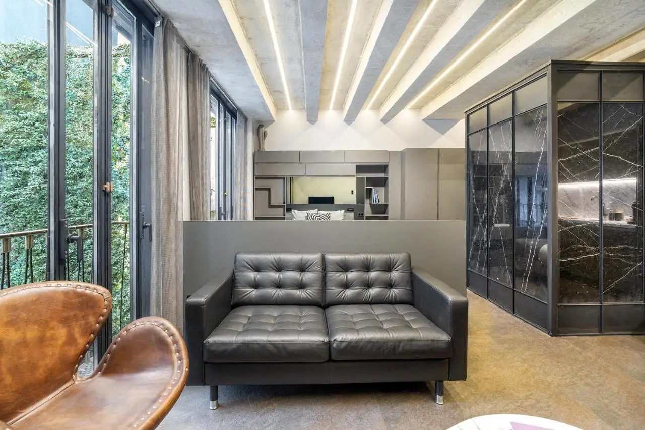 RA Apartments