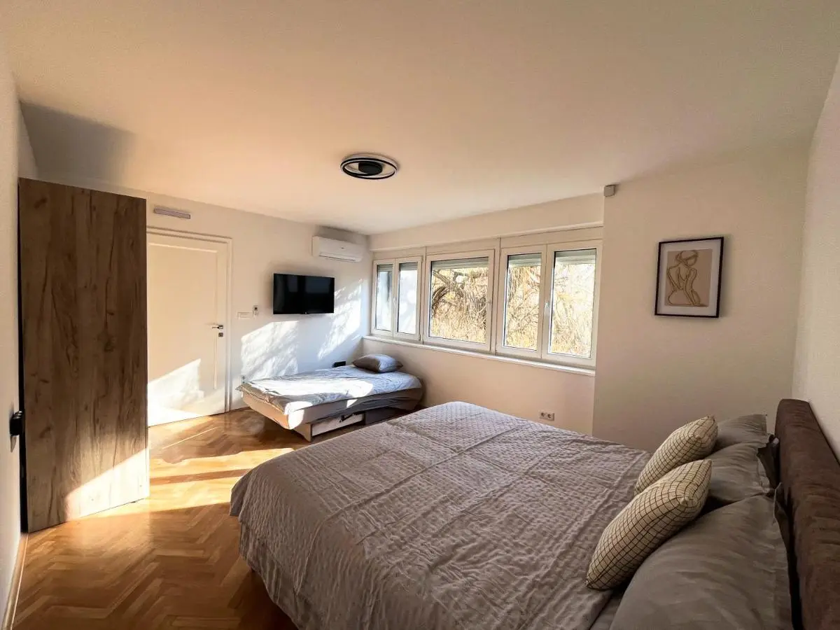 Astra apartman