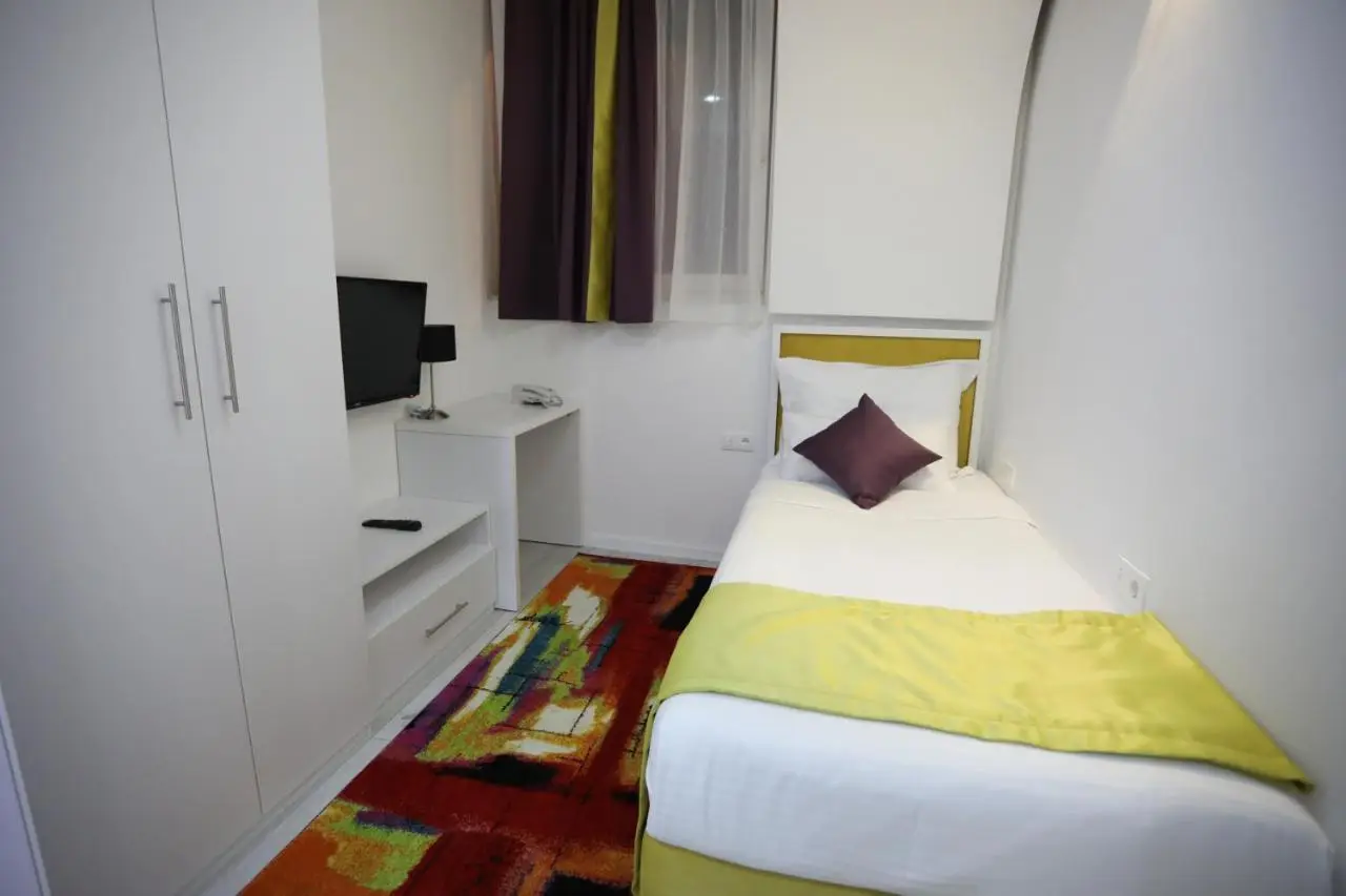 Hotel Boutique Libris