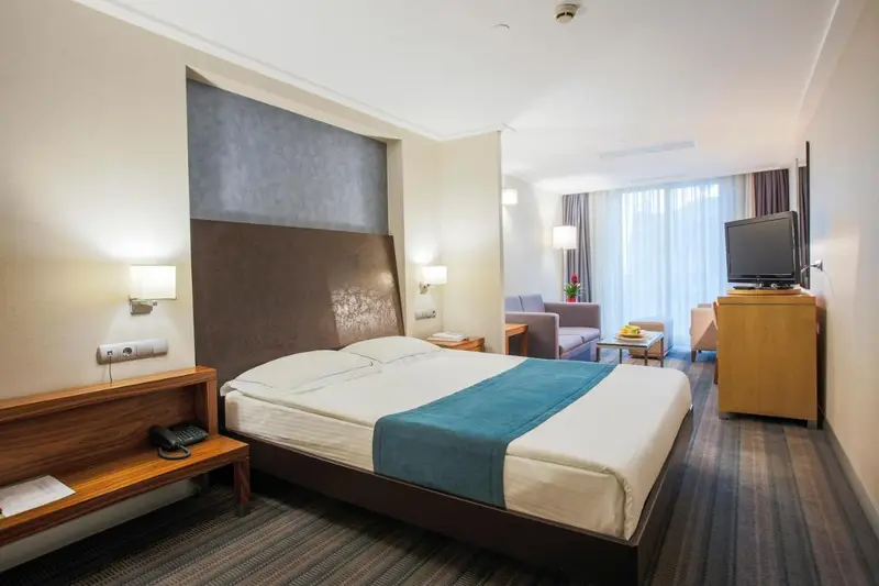 Housez Suites & Apartments Special Class