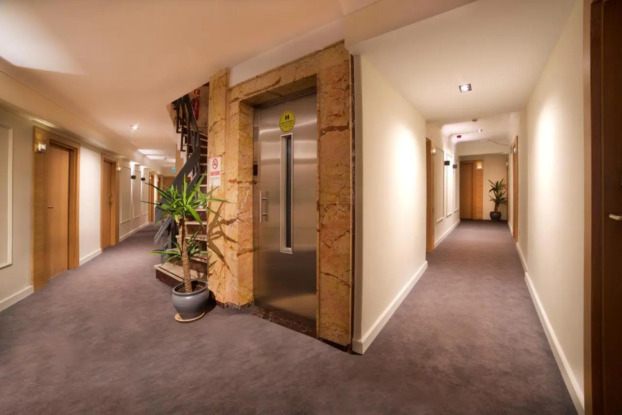 Barin Hotel
