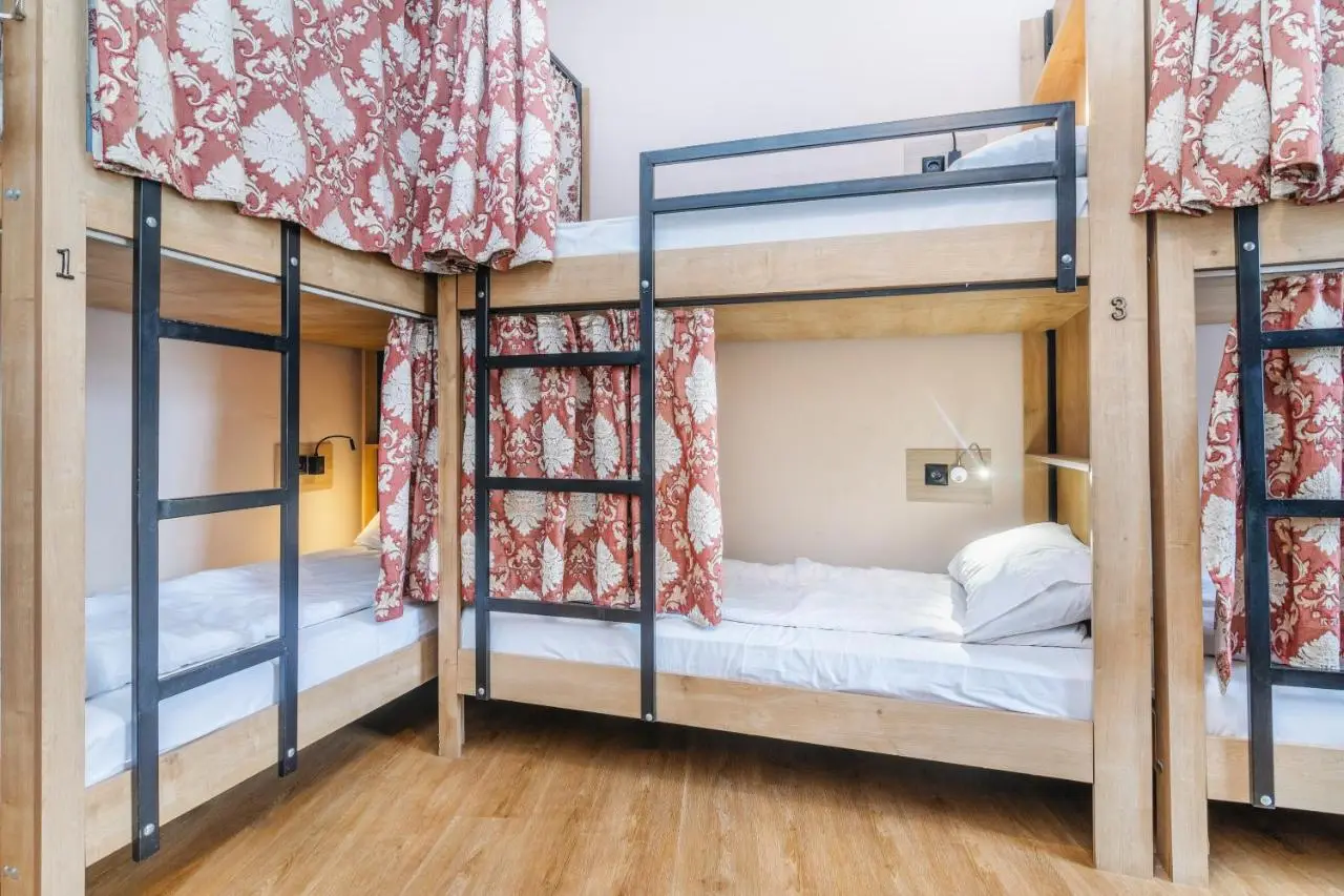 Pushkin 10 Hostel
