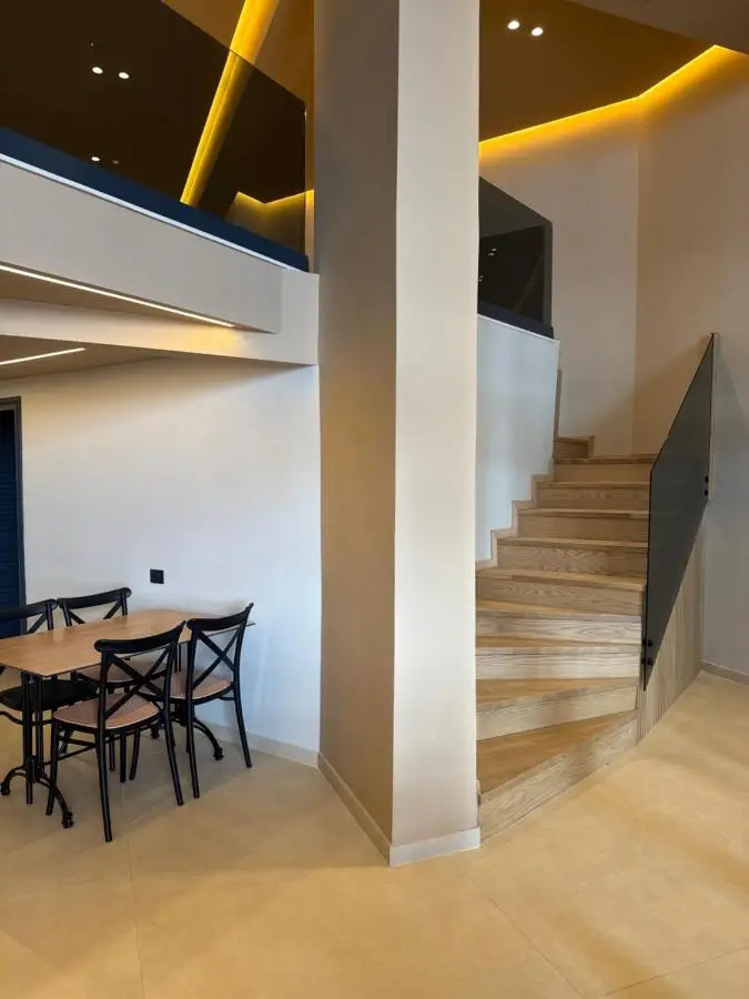 Nuna Hotel & Apartments