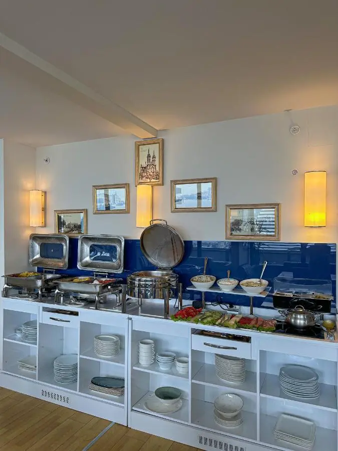 Luxury View Hotel