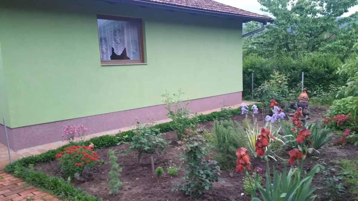 Una Green Garden Residence