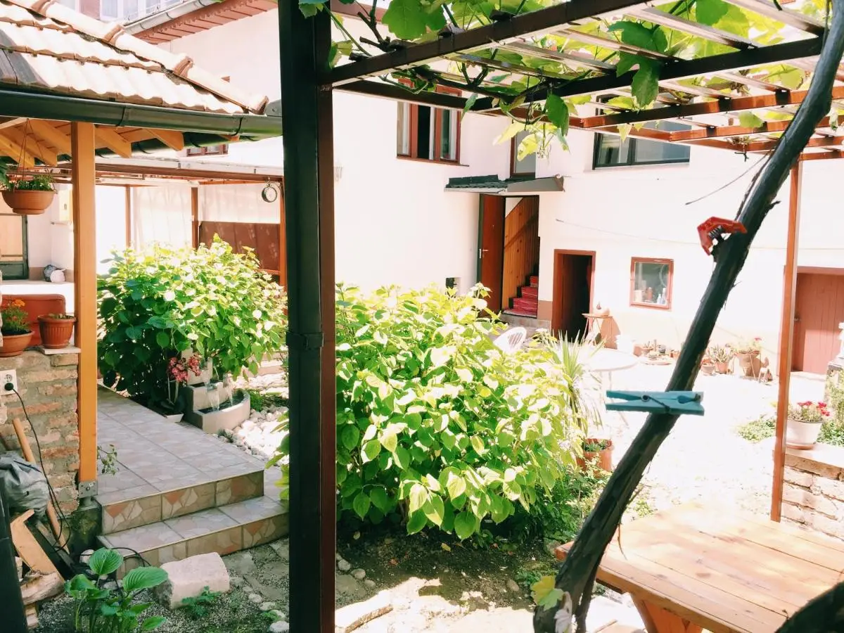 Guest house Nizama's Place