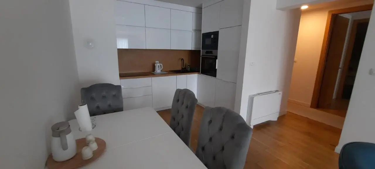 River Walk Sarajevo - Layan Apartment