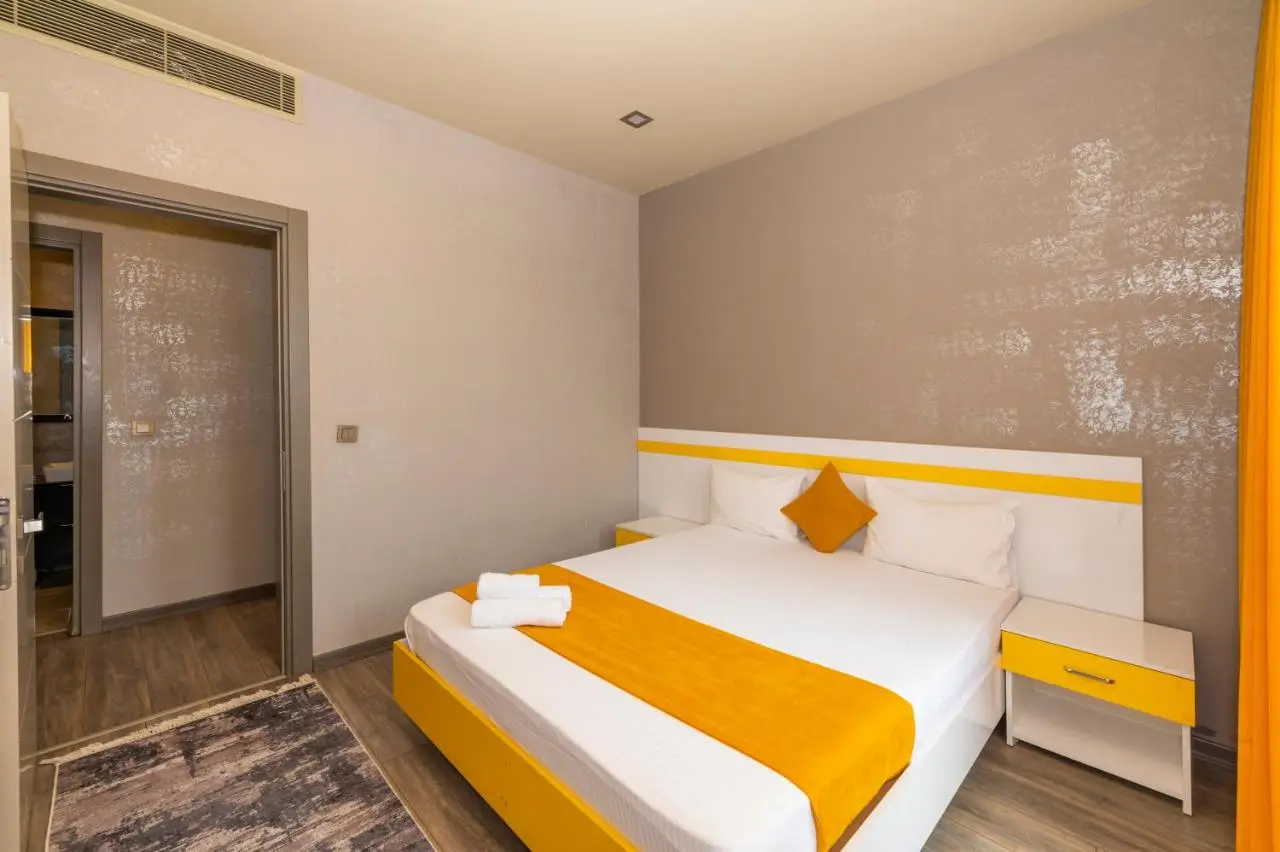 Agora Suites