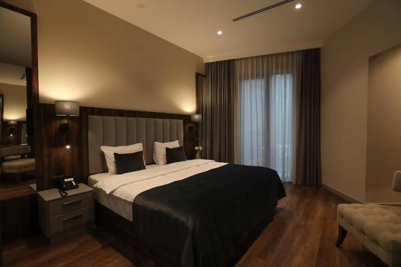 White Hill Hotel