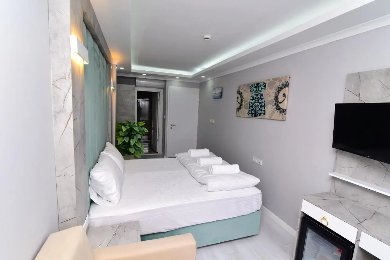 Little sofia hotel